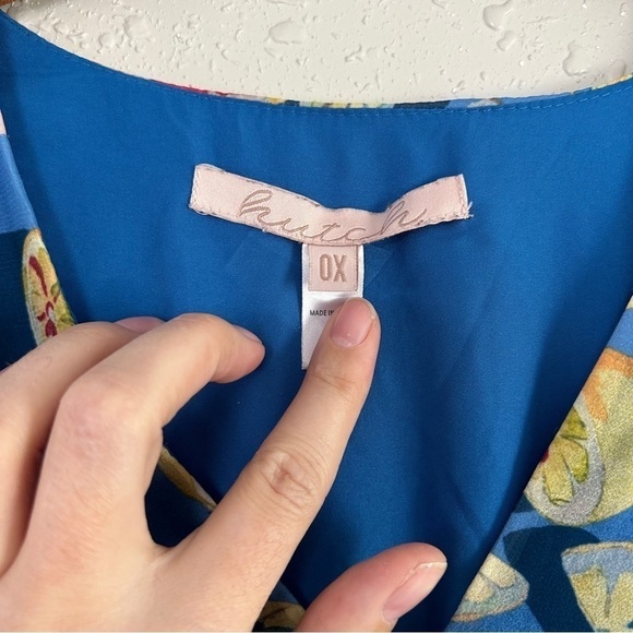 Hutch Blue Fruit Tropical V-Neck Flowy Midi Dress Size 0X Vacation Beach - Picture 3 of 7